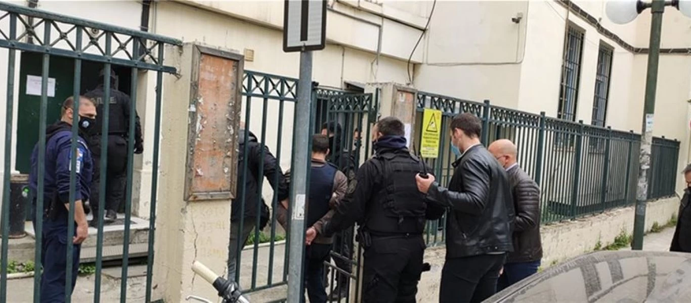 Διπλό φονικό - Μακρινίτσα: «Για ποιο λόγο να ζητήσω συγγνώμη - Έχω ένα μαύρο πέπλο»